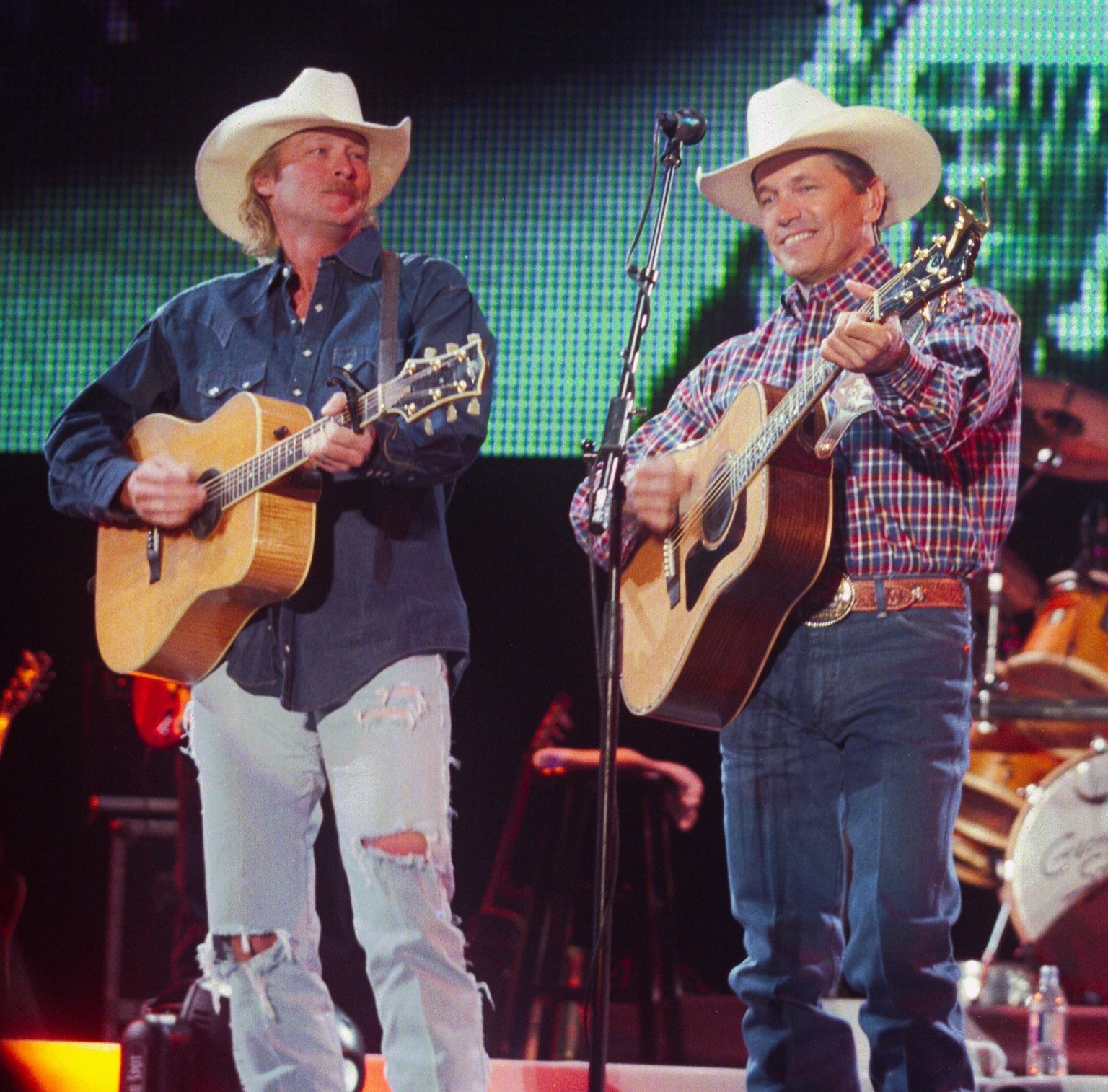 A Deep Dive Into "Amarillo By Morning" By George Strait & Alan Jackson ...